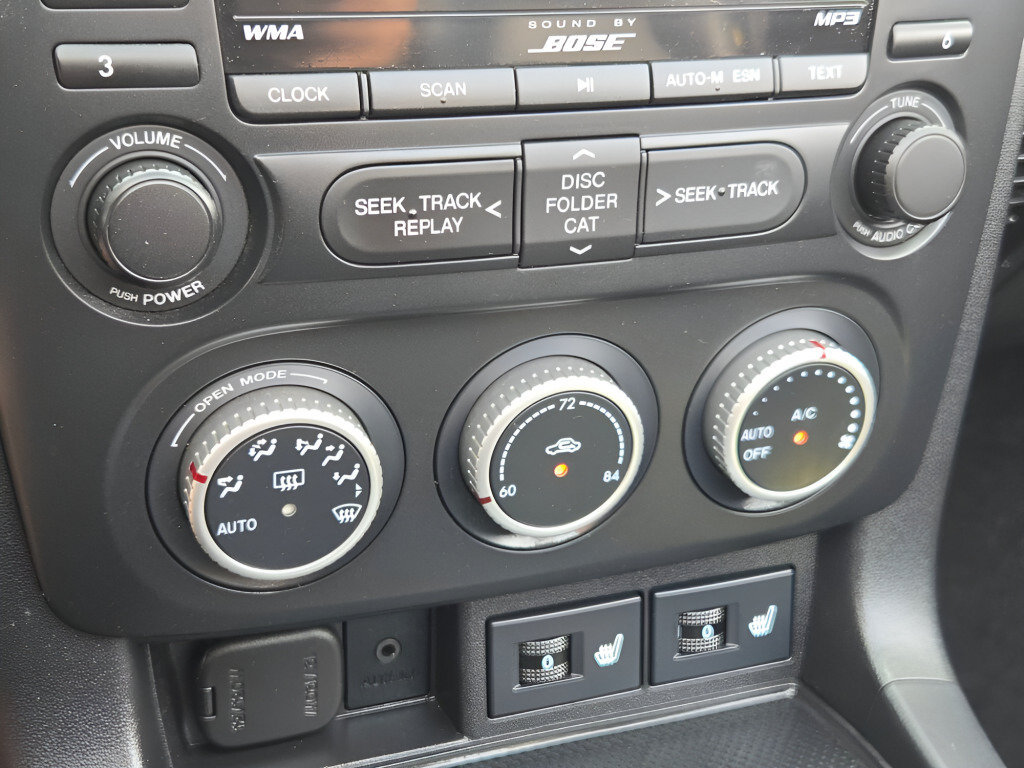 Used 2014 MAZDA MX-5 Miata Grand Touring w/ Premium Package RWD image 24