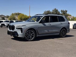 Used 2025 BMW X7 M60i video 2