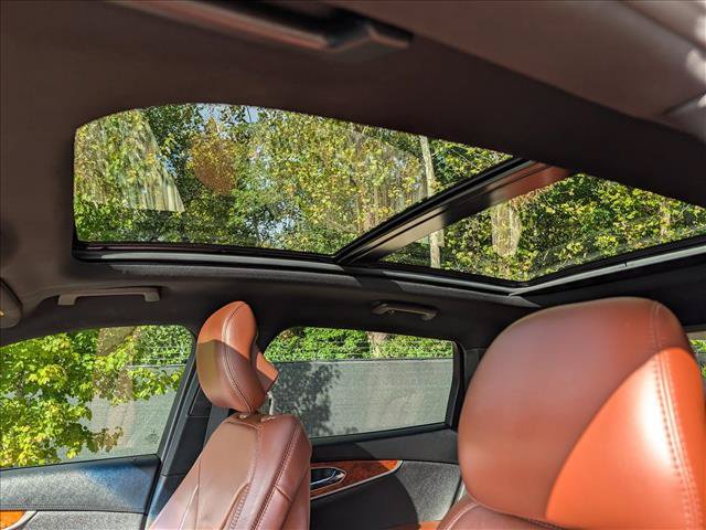 Used 2016 Lincoln MKX Reserve w/ Climate Package FWD image 30