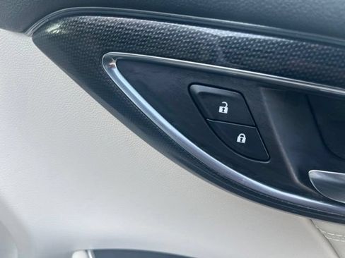 Used 2023 Buick Envision Preferred AWD/4WD image 39