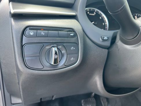 Used 2025 INFINITI QX50 Luxe AWD/4WD image 31