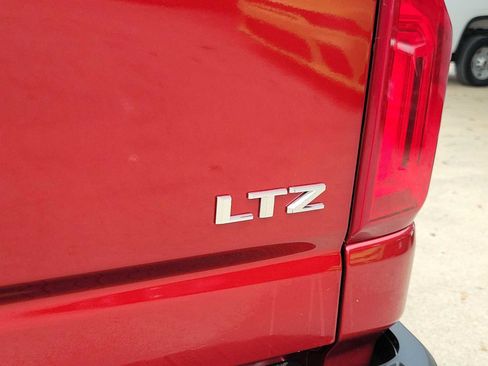 Used 2024 Chevrolet Silverado 2500 LTZ w/ LTZ Convenience Package image 7