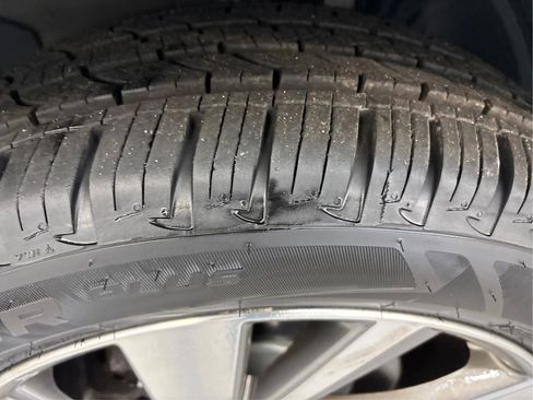 Used 2020 Nissan Murano SL image 32