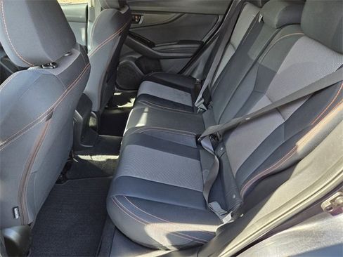 Used 2018 Subaru Crosstrek 2.0i Premium image 11