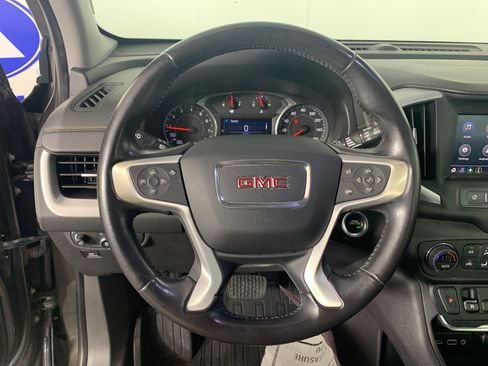 Used 2020 GMC Terrain SLE w/ Driver Convenience Package FWD image 21