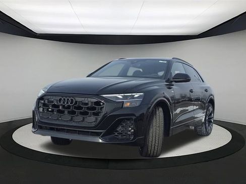New 2026 Audi Q8 Premium Plus image 3