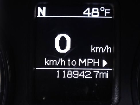 Used 2017 RAM 1500 Classic SLT image 14