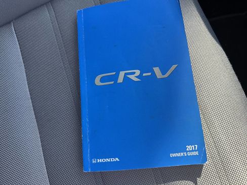 Used 2017 Honda CR-V LX image 22
