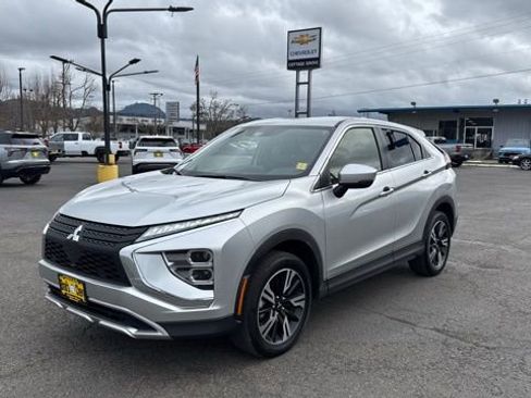 Used 2024 Mitsubishi Eclipse Cross AWD image 1