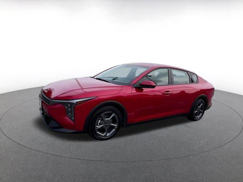 Used 2025 Kia K4 LXS image 4