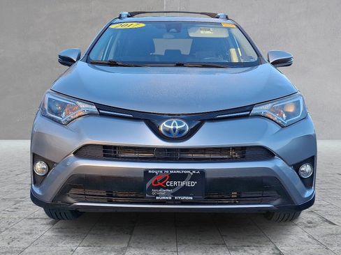 Used 2017 Toyota RAV4 XLE image 3