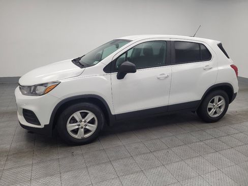 Used 2020 Chevrolet Trax LS w/ Tint and Cruise Package FWD image 2