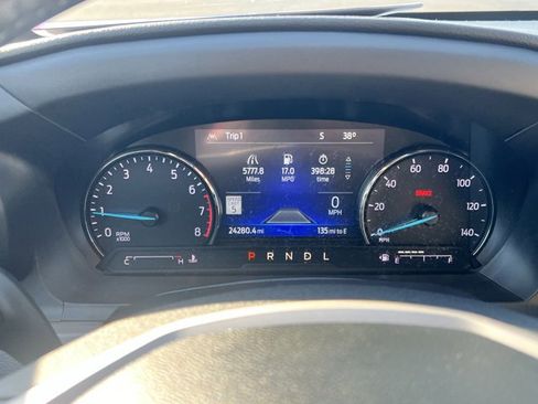 Used 2022 Ford Explorer Limited w/ Equipment Group 301A image 11