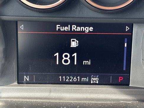 Used 2021 Chevrolet Silverado 1500 LT Trail Boss w/ Convenience Package II image 19