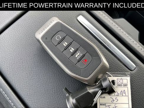 Certified 2025 INFINITI QX80 Sensory image 13