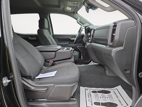Used 2025 Chevrolet Silverado 1500 LT image 32