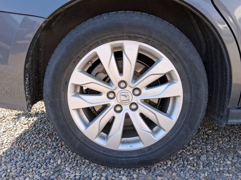Used 2018 Honda Odyssey LX image 10