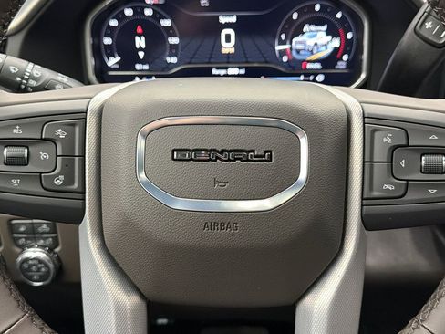 Used 2025 GMC Sierra 3500 Denali w/ Denali Reserve Package image 28