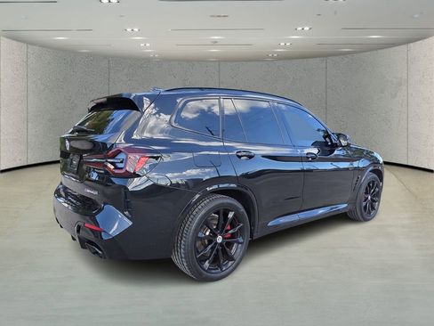 Used 2023 BMW X3 M40i w/ Premium Package image 3