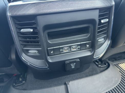 Used 2025 RAM 1500 Laramie w/ Laramie Southwest Edition AWD/4WD image 10
