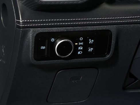 Used 2025 Ford Mustang Premium RWD image 24