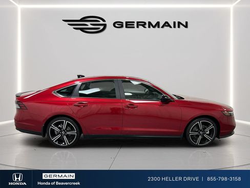 Used 2025 Honda Accord Sport image 8