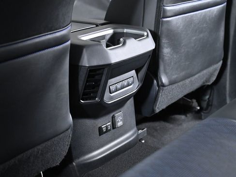 Used 2024 Toyota Tundra Platinum image 38