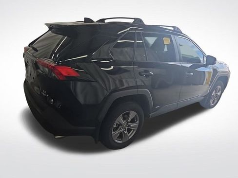 Used 2024 Toyota RAV4 LE AWD/4WD image 2