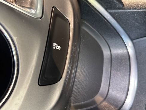 Used 2023 Chevrolet Malibu LT image 24