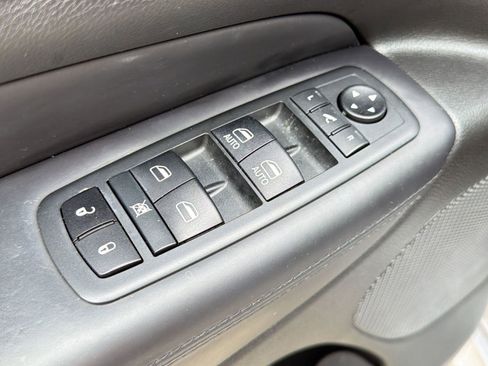 Used 2020 Jeep Grand Cherokee High Altitude RWD image 13