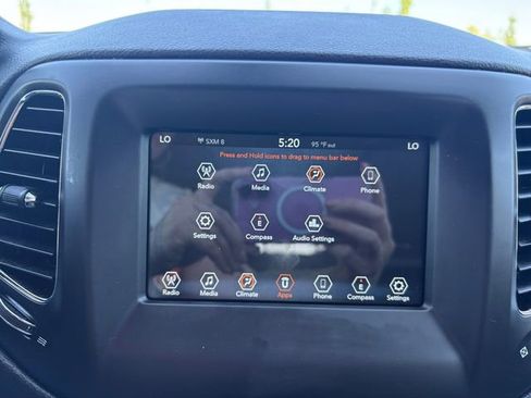 Used 2020 Jeep Compass Latitude w/ Popular Equipment Group FWD image 23