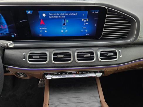 New 2026 Mercedes-Benz GLE 53 AMG 4MATIC Coupe image 14