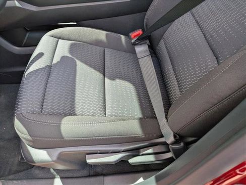 New 2026 Chevrolet Equinox LT w/ Safety and Technology Package FWD image 4
