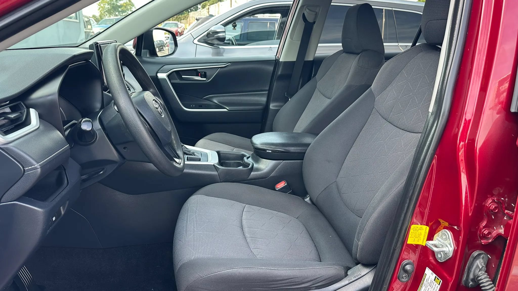 Used 2019 Toyota RAV4 XLE w/ All Weather Liner Package AWD/4WD image 13