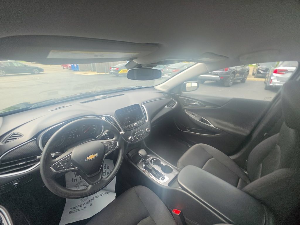 Used 2024 Chevrolet Malibu LS FWD image 26