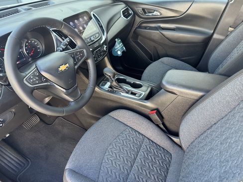 Certified 2024 Chevrolet Equinox LT image 9