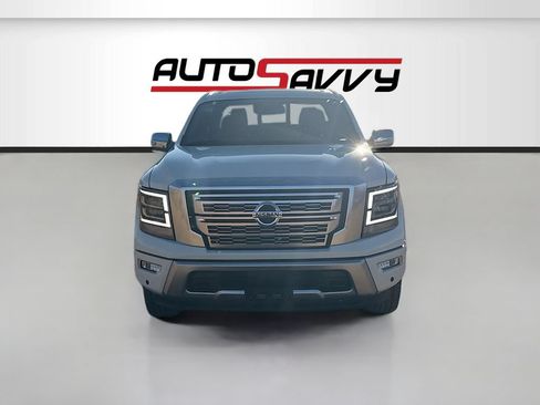 Used 2022 Nissan Titan Platinum Reserve w/ Moonroof Package AWD/4WD image 2