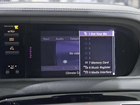 Used 2011 Mercedes-Benz CL 63 AMG image 25