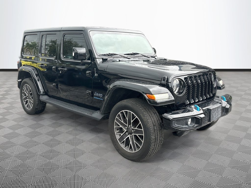 Certified 2023 Jeep Wrangler Unlimited Sahara AWD/4WD image 4