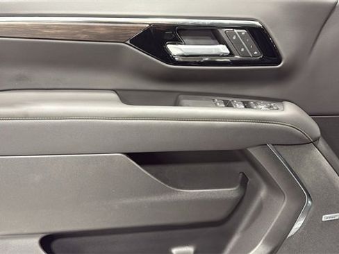 New 2026 Chevrolet Suburban Premier w/ Sun And Tow Package image 12