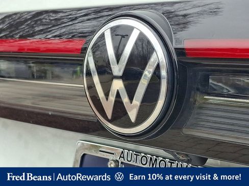Certified 2025 Volkswagen Taos S AWD/4WD image 32
