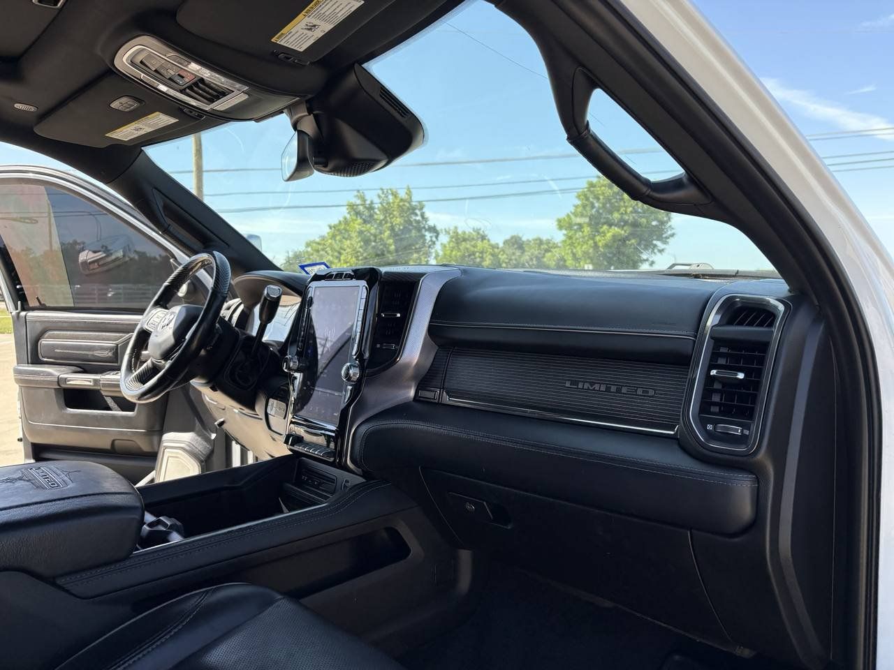 Used 2019 RAM 2500 Limited AWD/4WD image 17