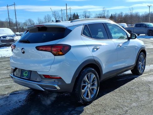 Certified 2022 Buick Encore GX Essence w/ Advanced Technology Package image 7