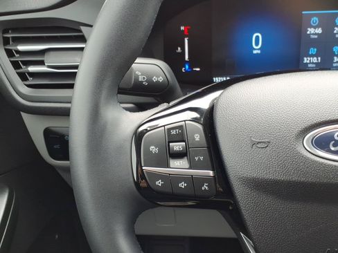 Used 2024 Ford Escape Active w/ Tech Pack #1 AWD/4WD image 19