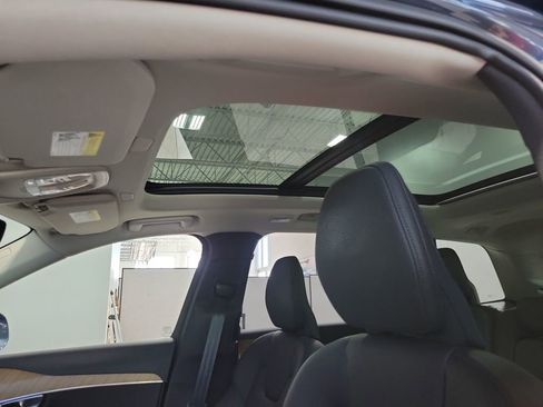 Used 2025 Volvo XC90 B5 Plus w/ Protection Package Premier image 68