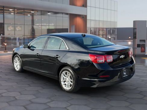 Used 2013 Chevrolet Malibu LT w/ Power Convenience Package image 5