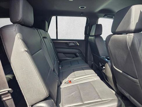 Used 2025 Chevrolet Tahoe LT AWD/4WD image 23