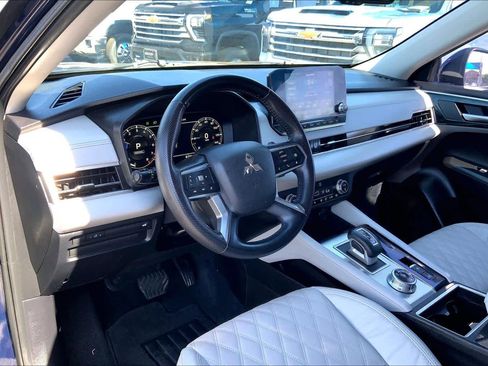 Used 2022 Mitsubishi Outlander SEL AWD/4WD image 18