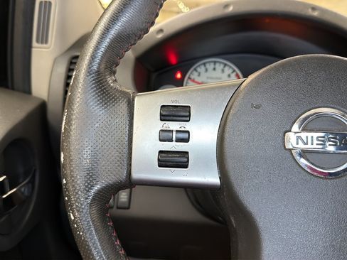 Used 2012 Nissan Xterra PRO-4X AWD/4WD image 27