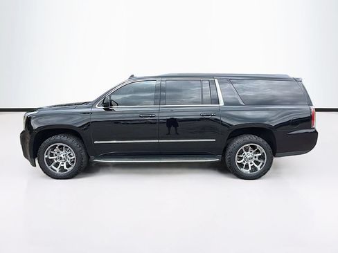 Used 2018 GMC Yukon XL SLT w/ Premium Edition AWD/4WD image 8